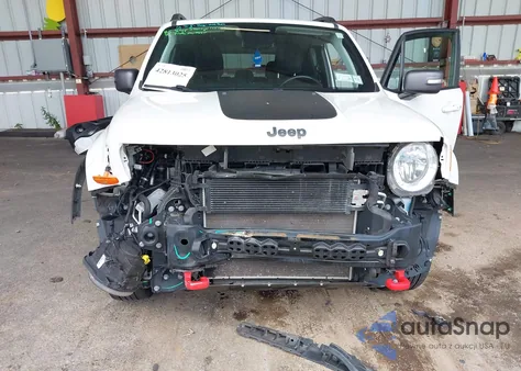 2020 Jeep Renegade Trailhawk 4X4 from USA, damaged, VIN ZACNJBC15LPK98219